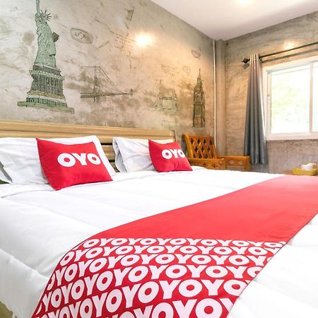 The Rome Resort Pran Buri Eksteriør bilde