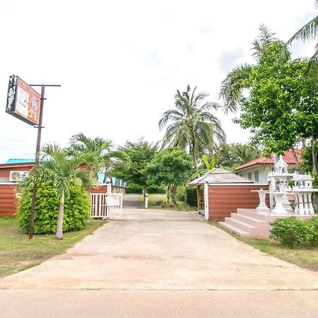 The Rome Resort Pran Buri Eksteriør bilde