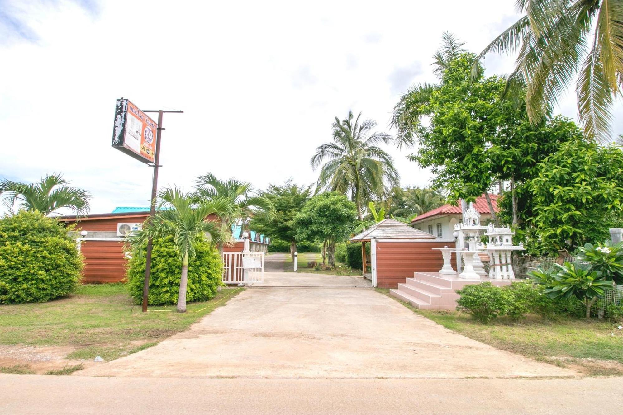 The Rome Resort Pran Buri Eksteriør bilde