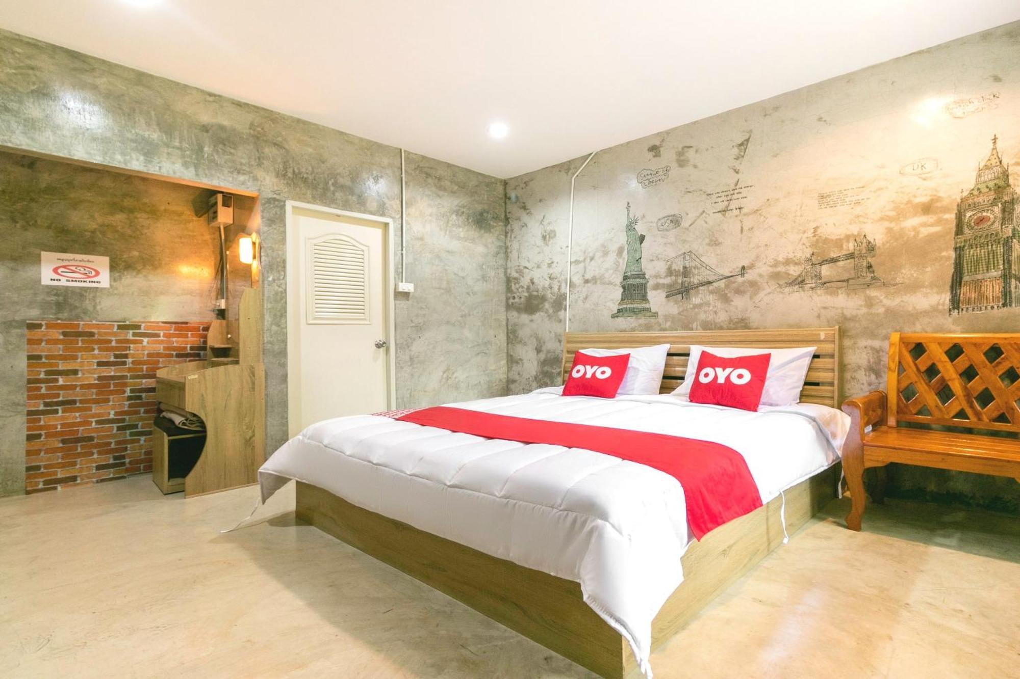 The Rome Resort Pran Buri Eksteriør bilde